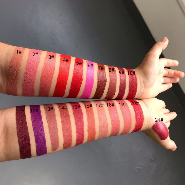 💄 Rouge Mat – Couleur Riche & Douceur